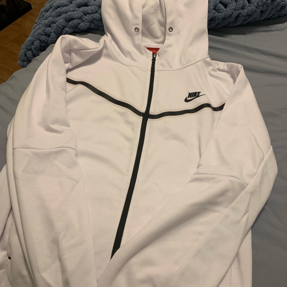 Nike White Hooded Full-Zip Jacket with Black Trim